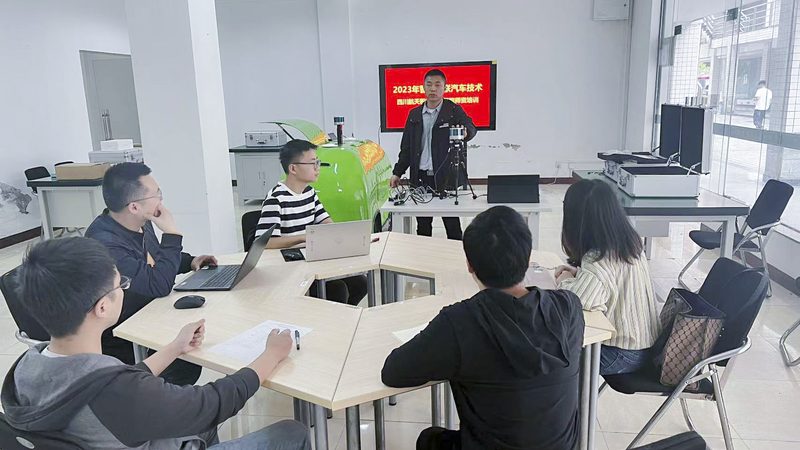 职业培训学校加盟设备清单