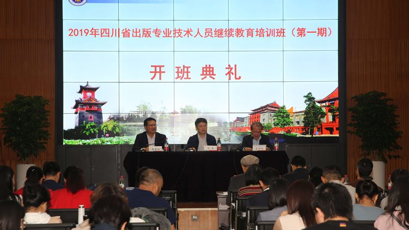 叉车培训，新手入门的“黄金通道”？**